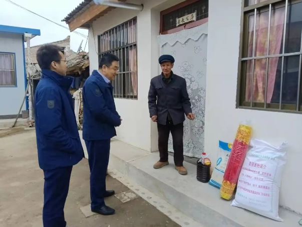 必一手机官方网站深入帮扶村开展春节慰问(图2)