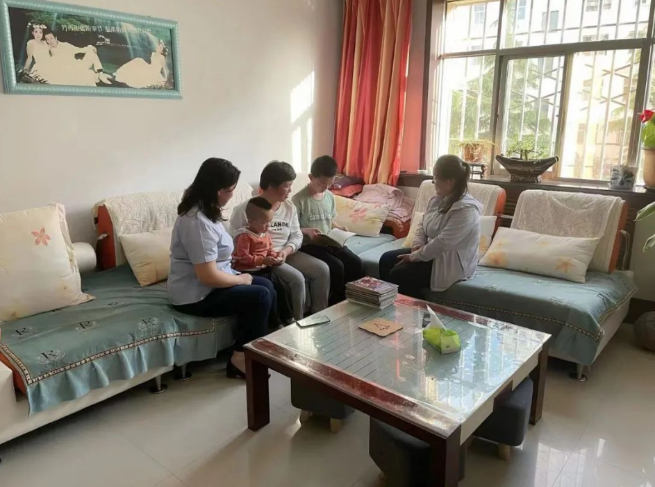 必一手机官方网站开展女职工未成年子女关爱活动(图2)